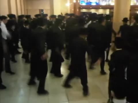 Last one is the legendary Shekel Shuffle.