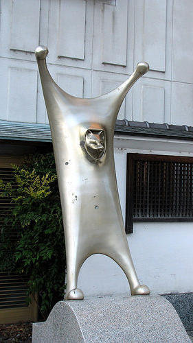 Japan 4.... Part 3: /Japan+3/funny-pictures/5460566 Part 5: /Japan+5/funny-pictures/5464821.. Astronaut Jesus looking a bit like Keanu Reeves...