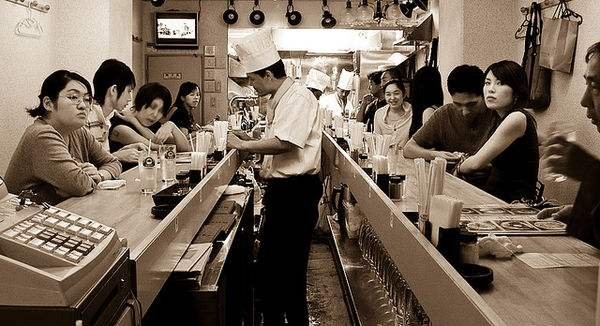 Japan Facts: Acceptable behaviors. 1.) Lift your plate It's okay to lift small plates and bowls when eating. It's also ok to sip Japanese soups directly from th