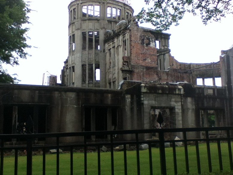 Japan Comp :D. Hello Funnyjunk, I'm new here I recently went on a holiday back to Japan. I would like to share the pictures I took as well as some history and c