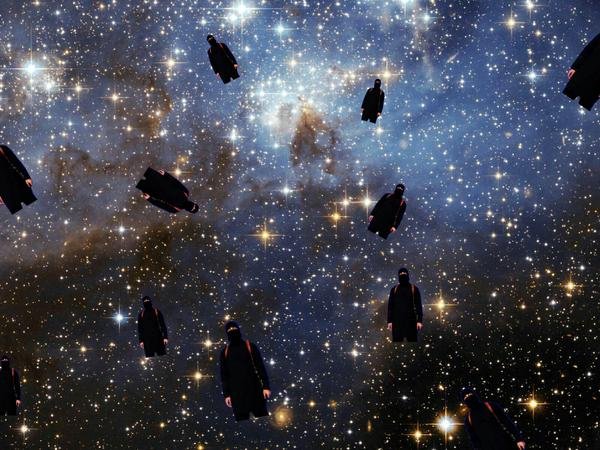 Japanese Twitter. The ISIS video( www.nbcnews.com/storyline/isis-terror/new-isis-video-purportedly-shows-two-japanese-hostages-n289351 ) shows 47-year-old news 